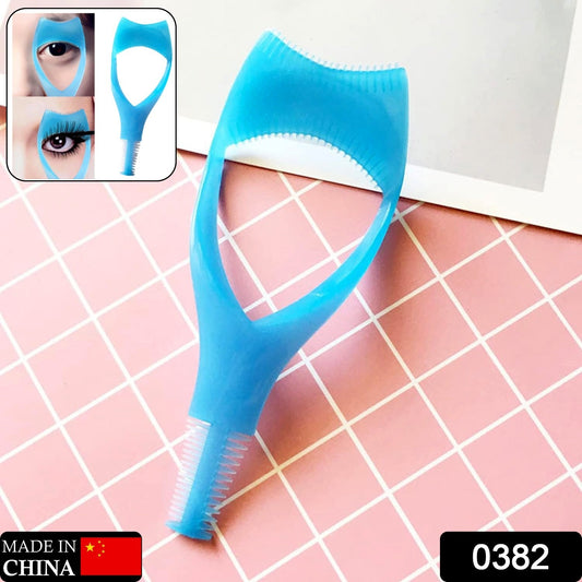 Mascara guard of the Eyelash Tool protecting skin during makeup application.