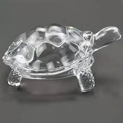 Crystal tortoise for balancing energy and promoting health in your living room.