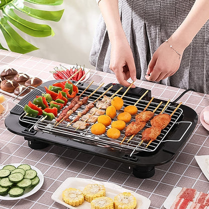 Non-stick steel grill plate with cool-touch handles for easy and safe cooking.