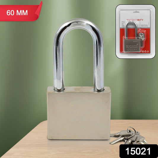 Close-up of the durable solid brass body of the Safelix padlock.